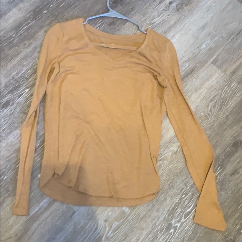 Long sleeve shirt